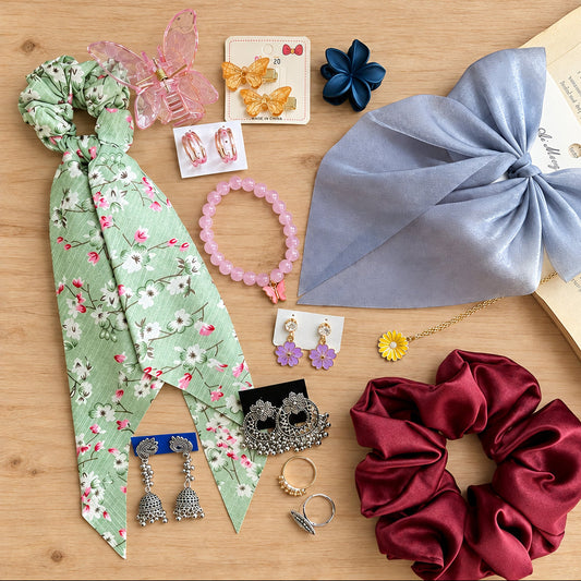 Trendy Women’s Gift Hamper with Jewellery & Modern Accessories