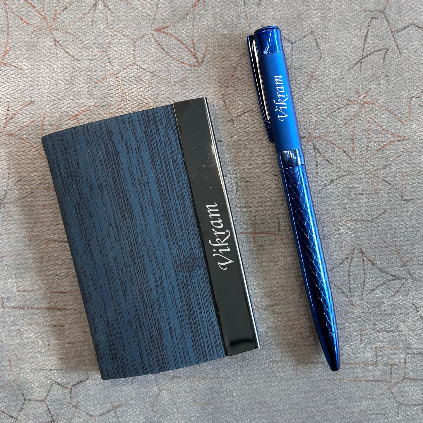 Axis Card Holder & Pen Set