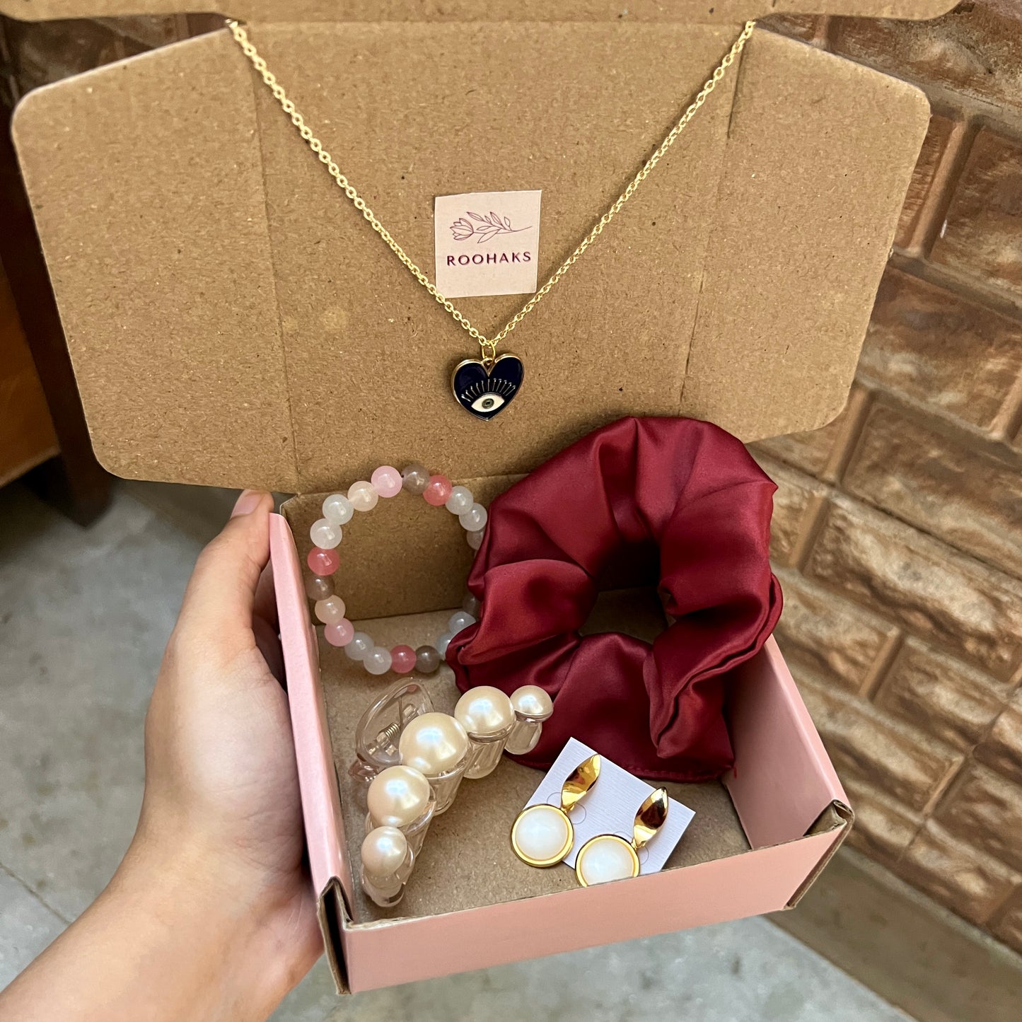 Affordable Hamper For Her