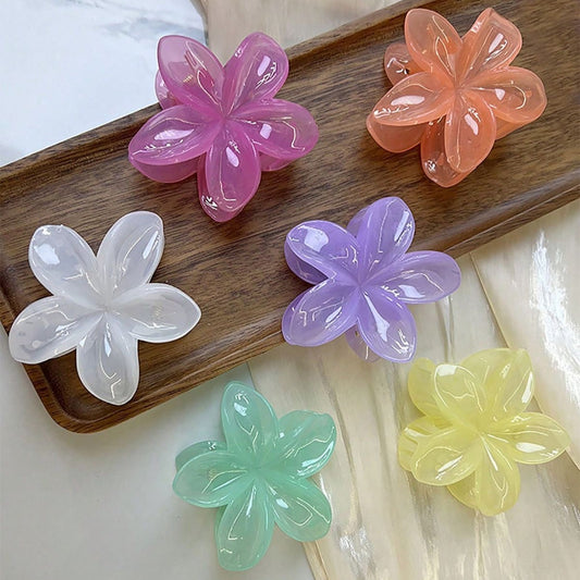 Viral Flower Hair Claws