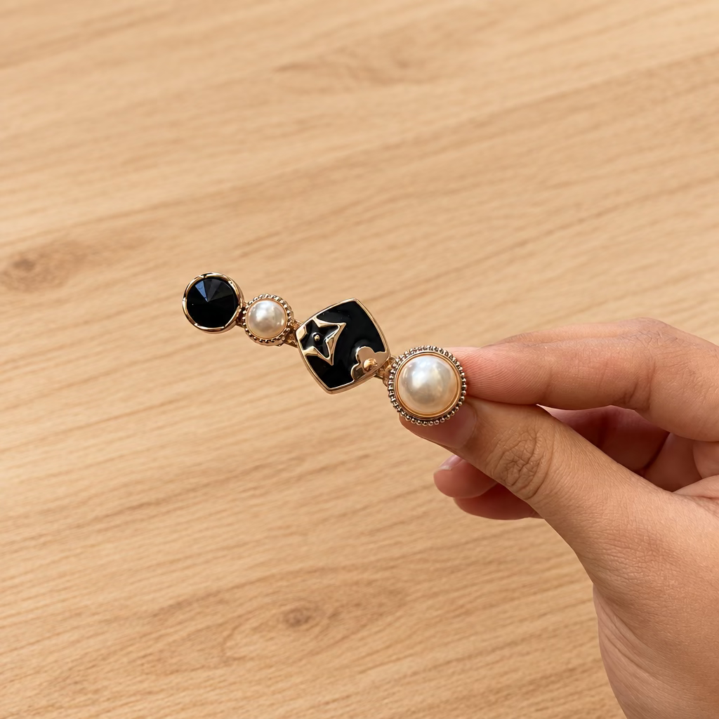 Elegant Designer Hair Pin