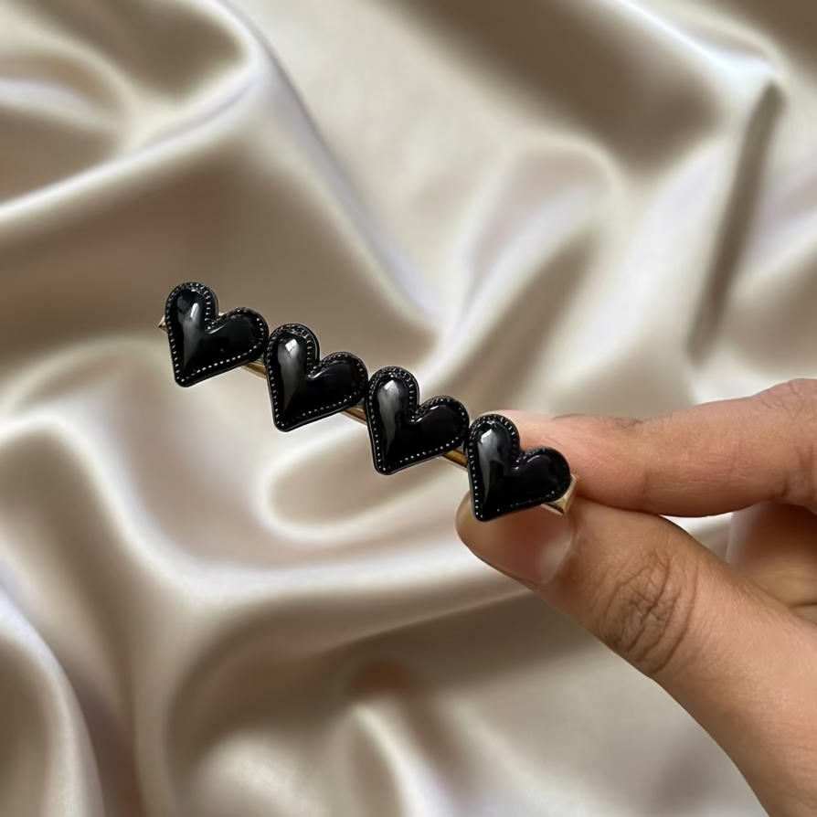 Black Heart Hair Pin