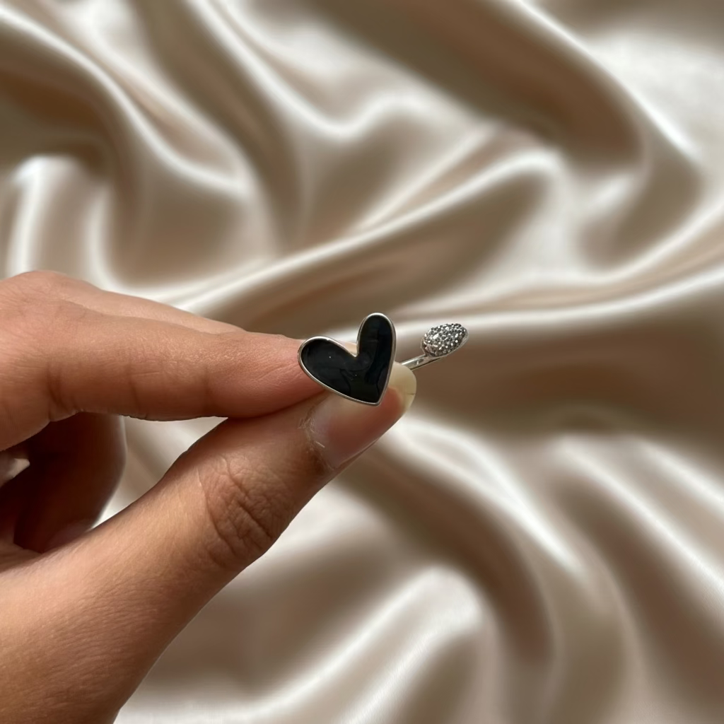 Silver Adjustable Heart Ring – Anti-Tarnish