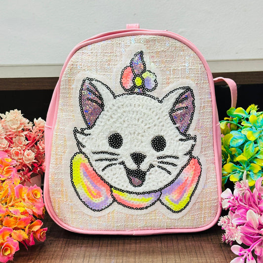 Hello Kitty 10-Inch Compact Picnic Bag | Adjustable Belt & Single-Zipper Design