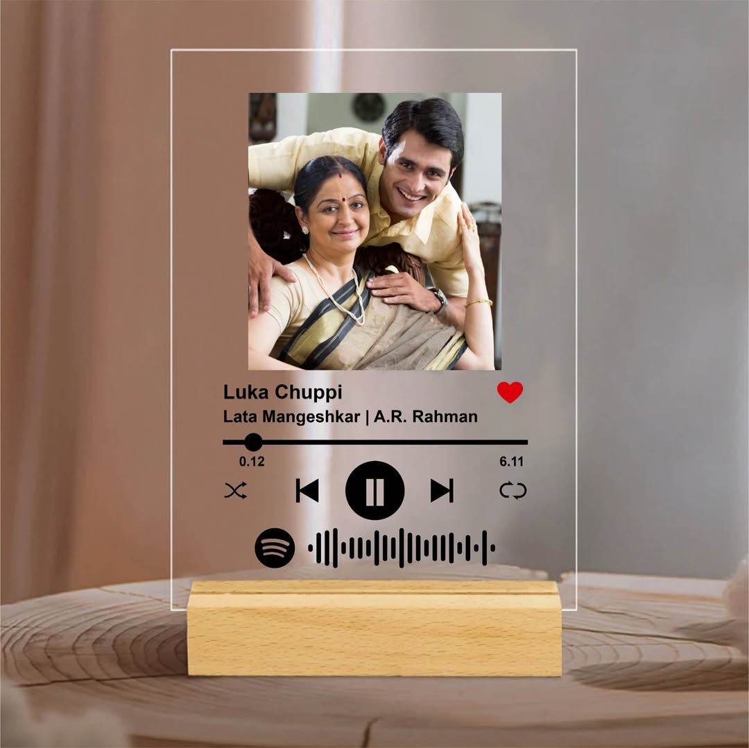 Personalized Spotify Plaque With Wooden Stand For MOM