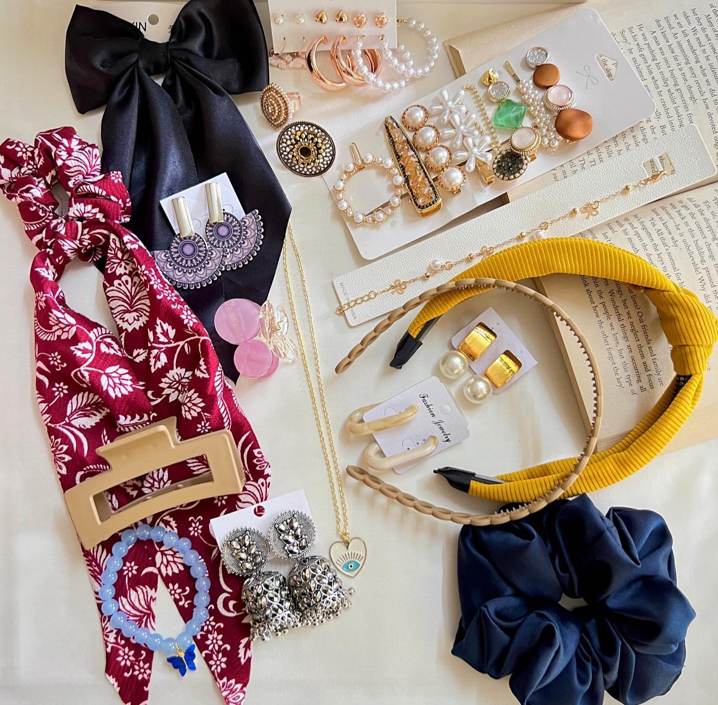 30-in-1 Accessories Gift Hamper For Her