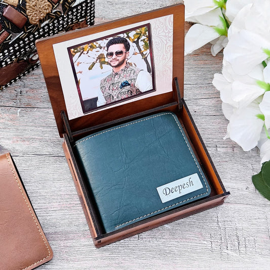 Personalized Premium Leather Unisex Wallet with Themed Wooden Box