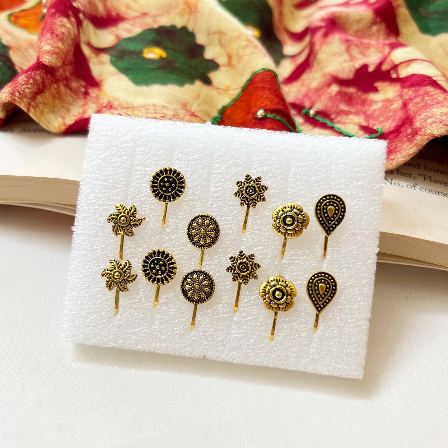 Adjustable Golden Oxidised Nosepins