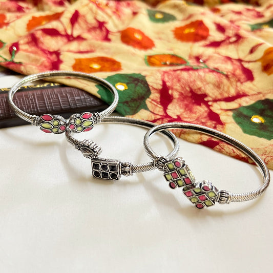 Elegant Adjustable Silver Kadas (Multicolor)