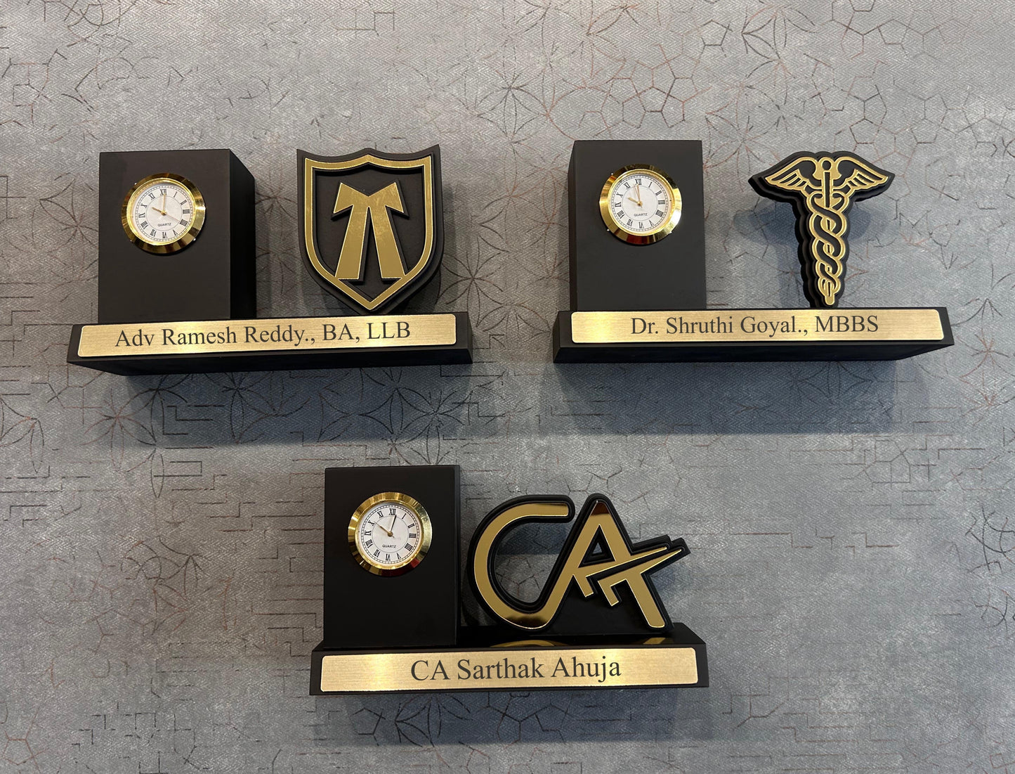 Personalized Professional Pen Stand