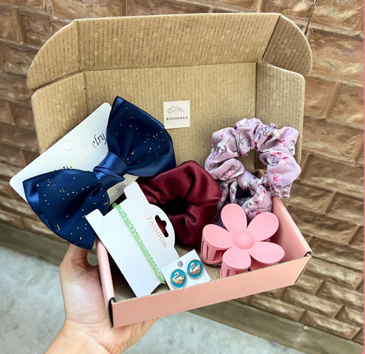 Sweet Surprise Affordable Hamper for Women