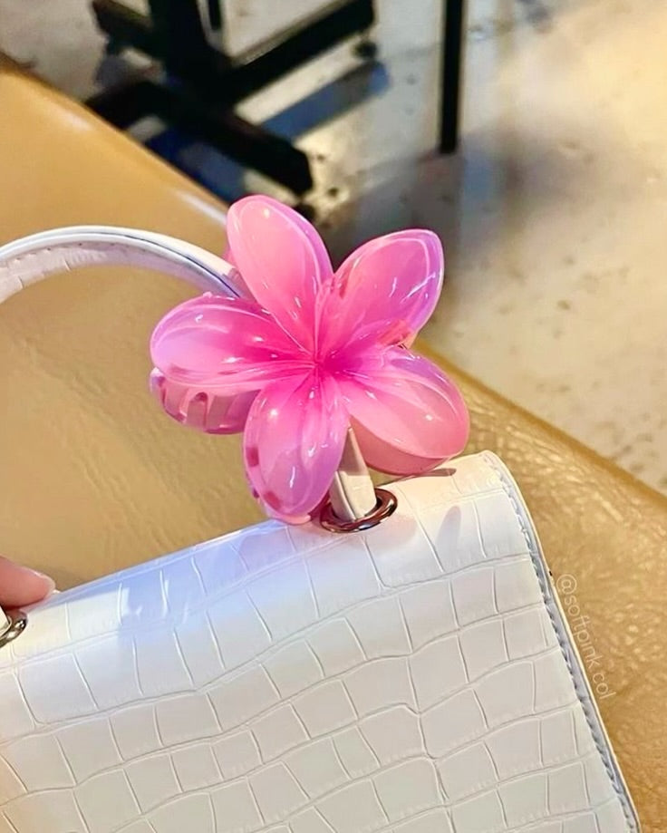 Trending Flower Hair Claws