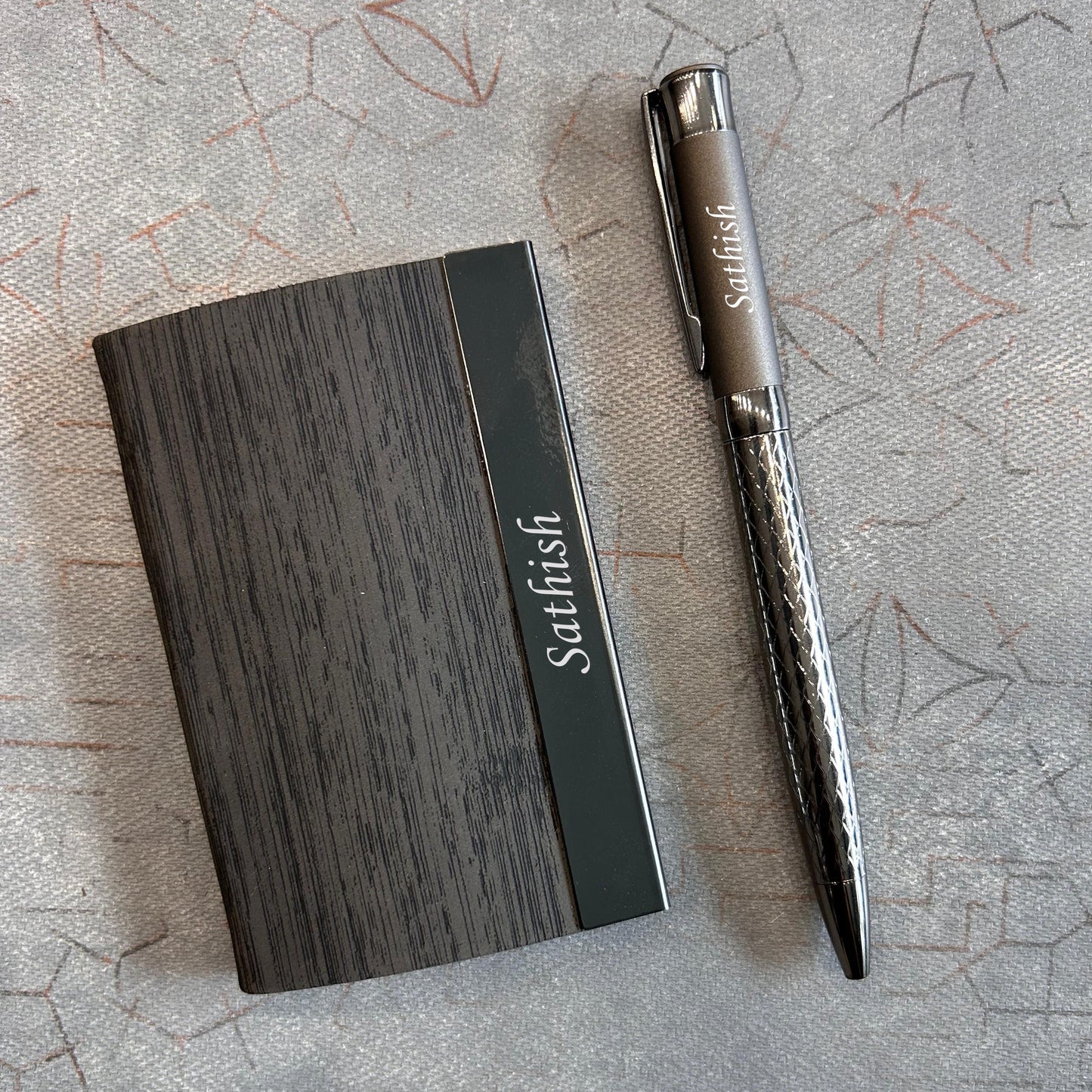 Axis Card Holder & Pen Set