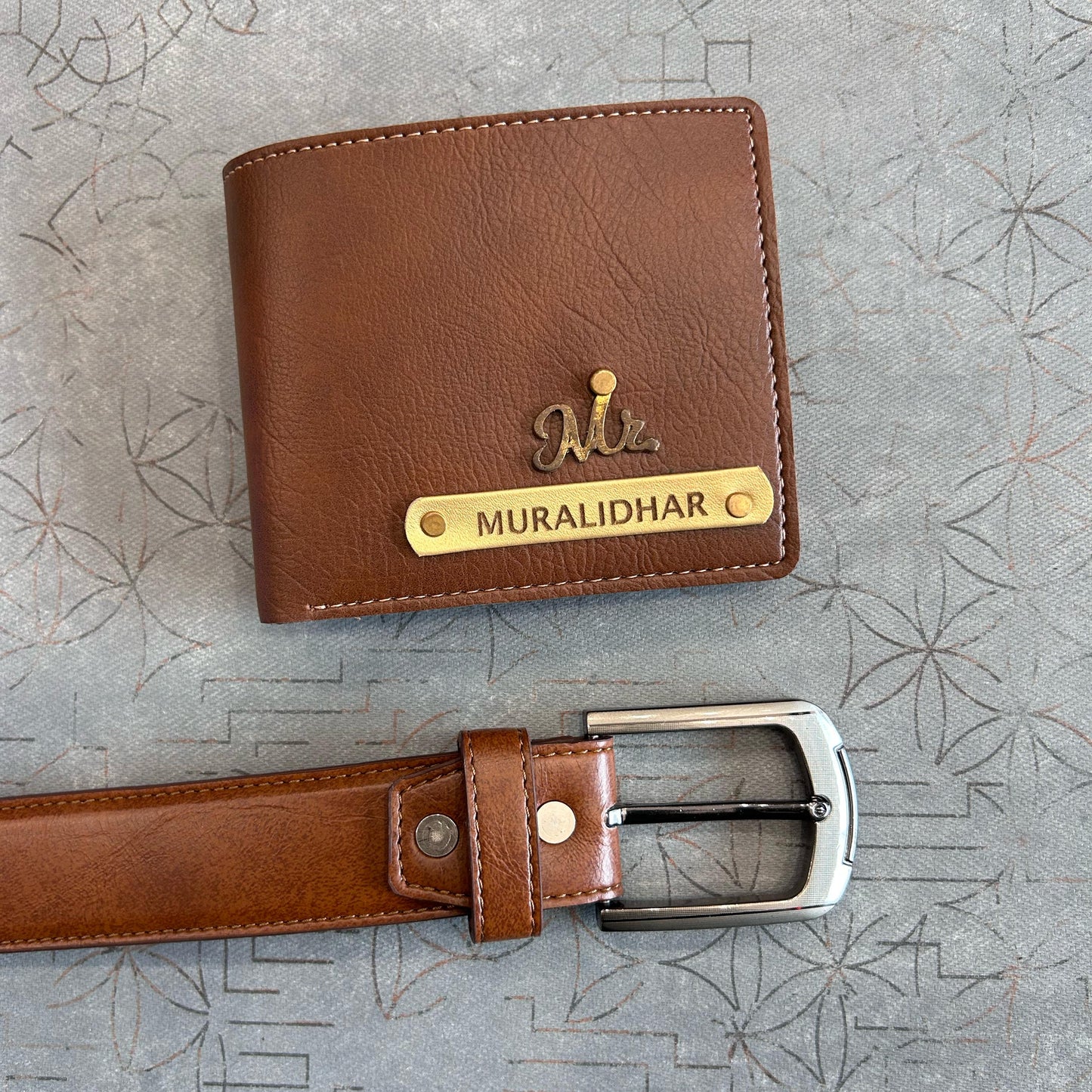 Personalized Men's 6-in-1 Premium Gift Set