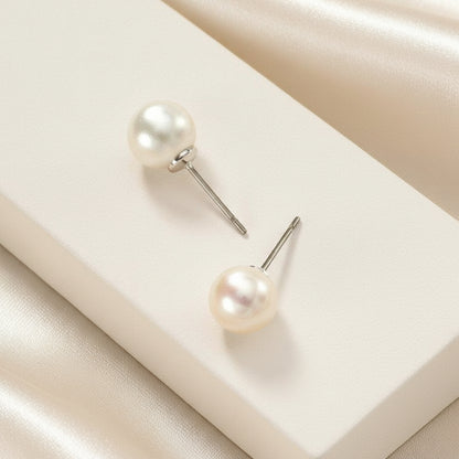 Pearl Studs