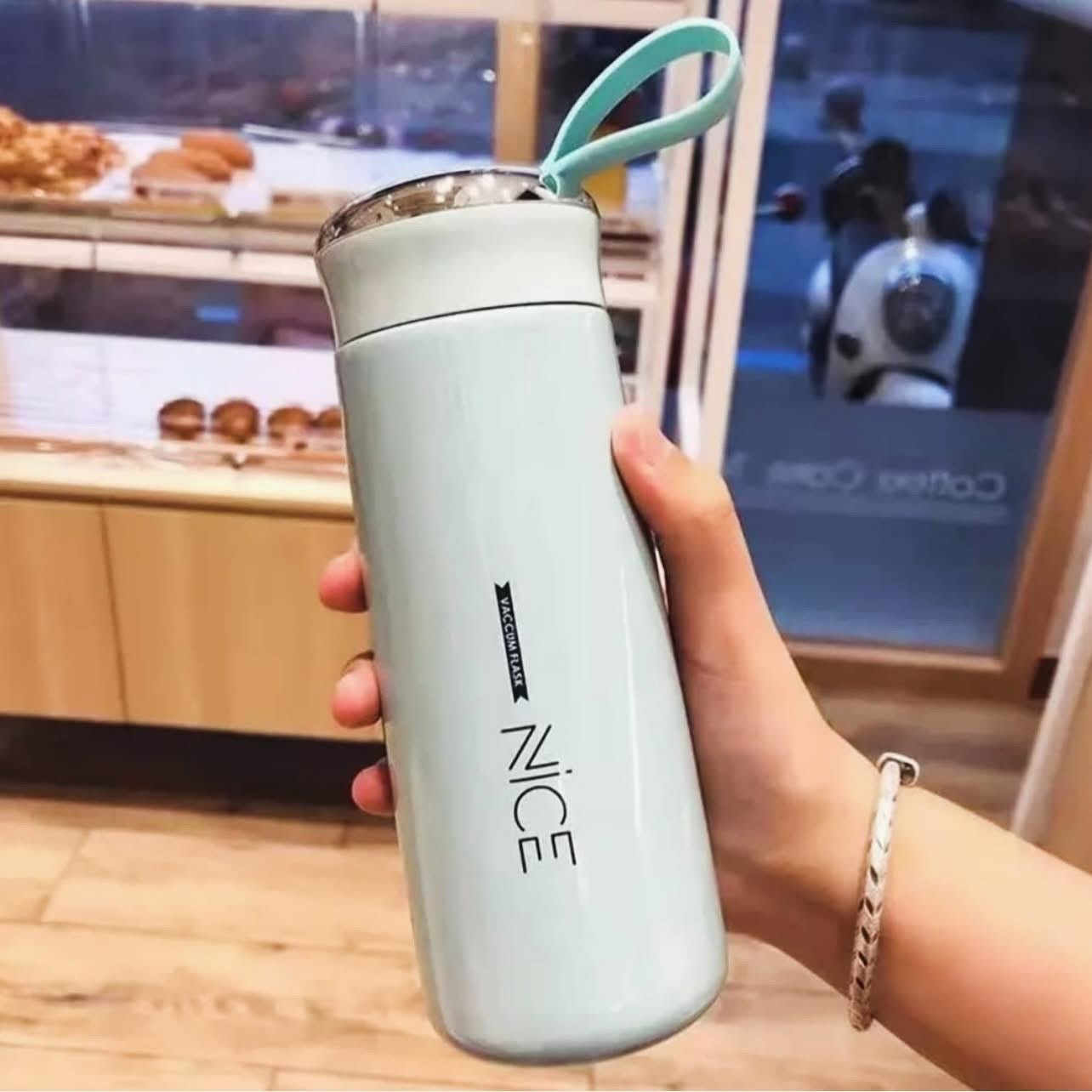 Nice Easy To Carry 400 ML Water Bottle (Random Color)