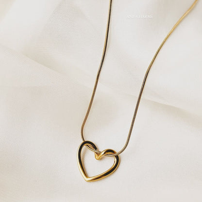Anti Tarnish Heart Necklace