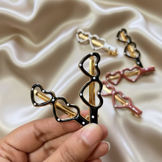 Cute Heart-Shaped Clips Set