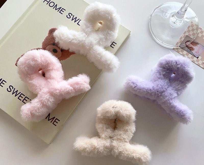 Fur Claw Clip