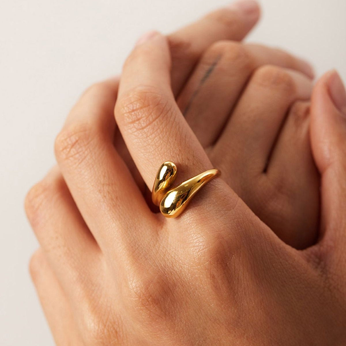 Liquid Adjustable Anti-Tarnish Gold Statement Ring