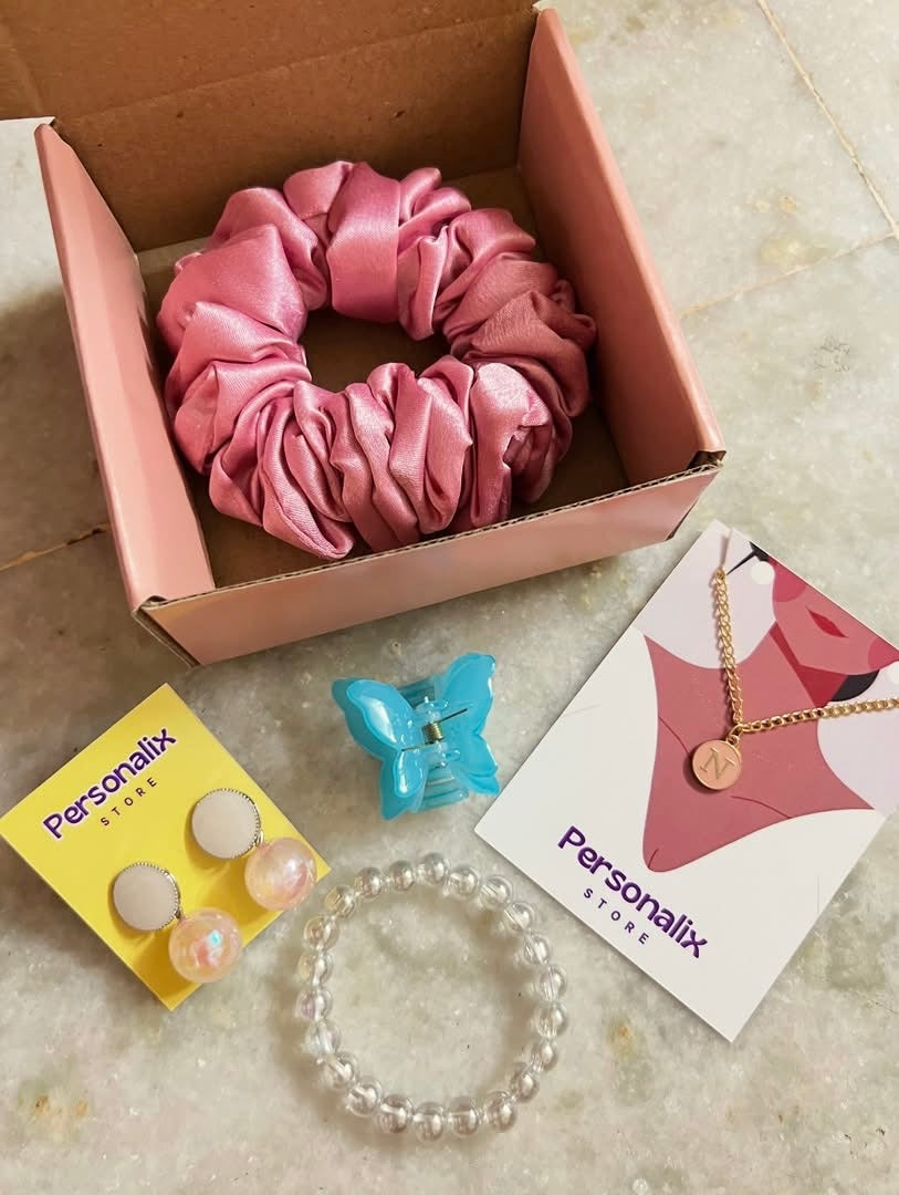 Pocket Friendly Gift Box For Her