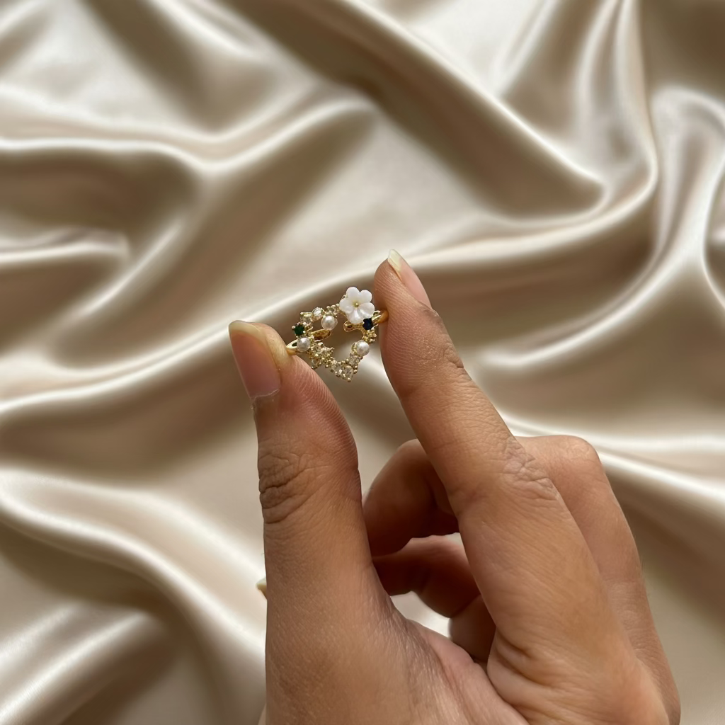 Dainty Heart Ring | Anti-Tarnish | Golden Adjustable Ring