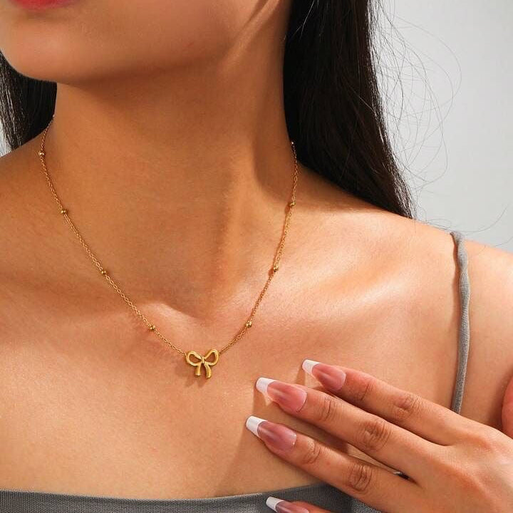 Premium Anti Tarnish Bow Pendant Necklace