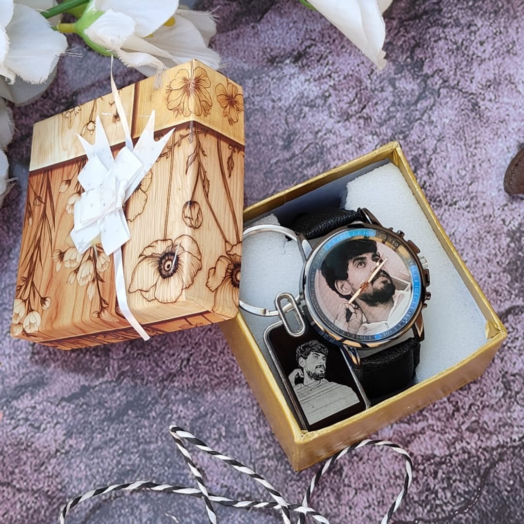 Stainless Steel Keychain + Photo Watch Unisex Combo