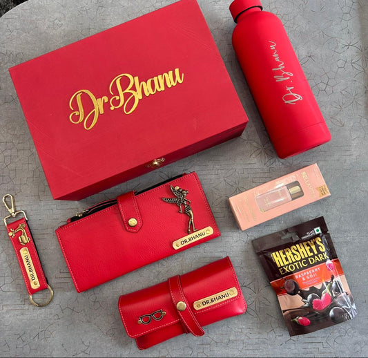 Premium Personalized Women Hamper