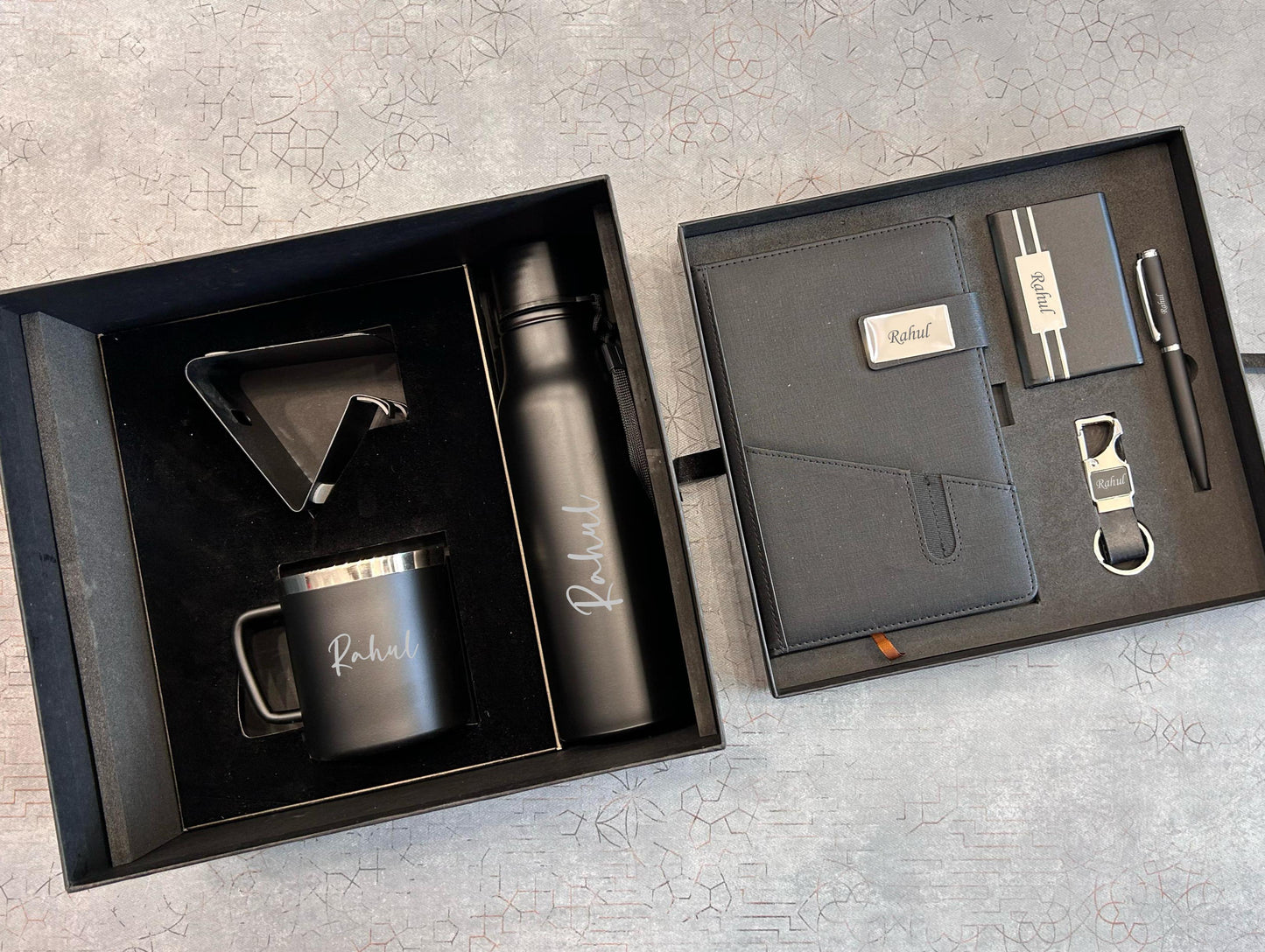 Personalized 7-in-1 Premium Gift Set