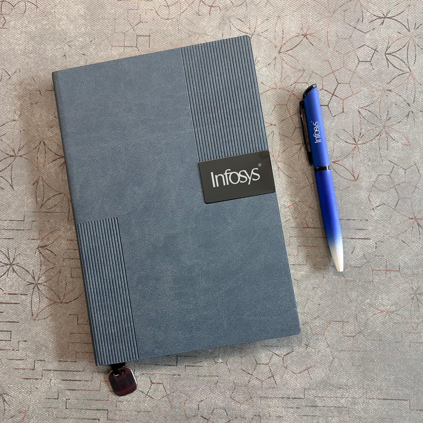 Personalized Oppo Diary & Pen Set