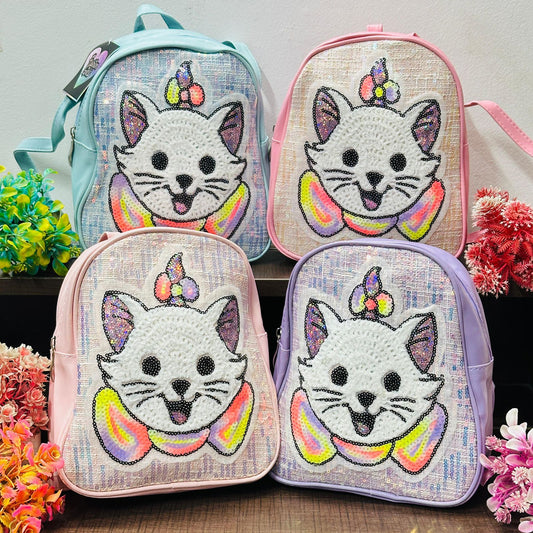 Hello Kitty 10-Inch Compact Picnic Bag | Adjustable Belt & Single-Zipper Design