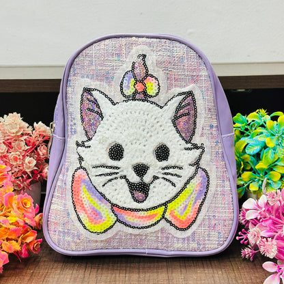 Hello Kitty 10-Inch Compact Picnic Bag | Adjustable Belt & Single-Zipper Design