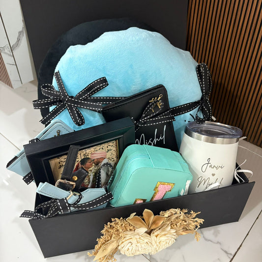 Personalized Couple's Honeymoon & Wedding Box