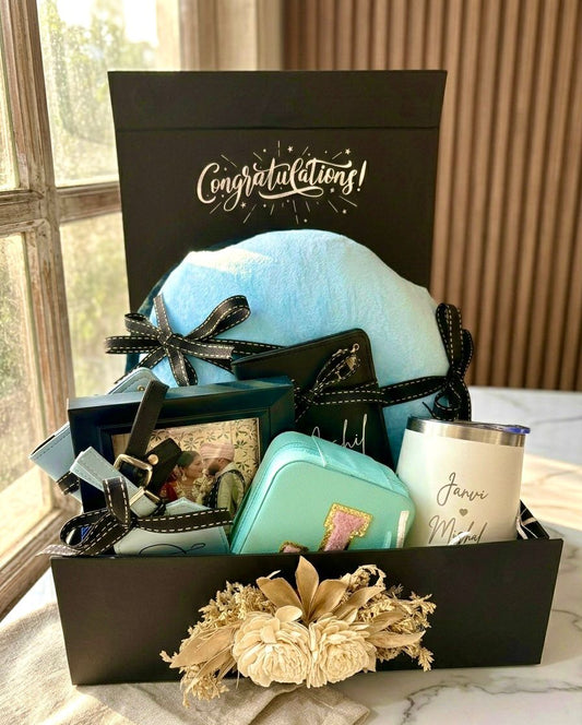 Personalized Couple's Honeymoon & Wedding Box