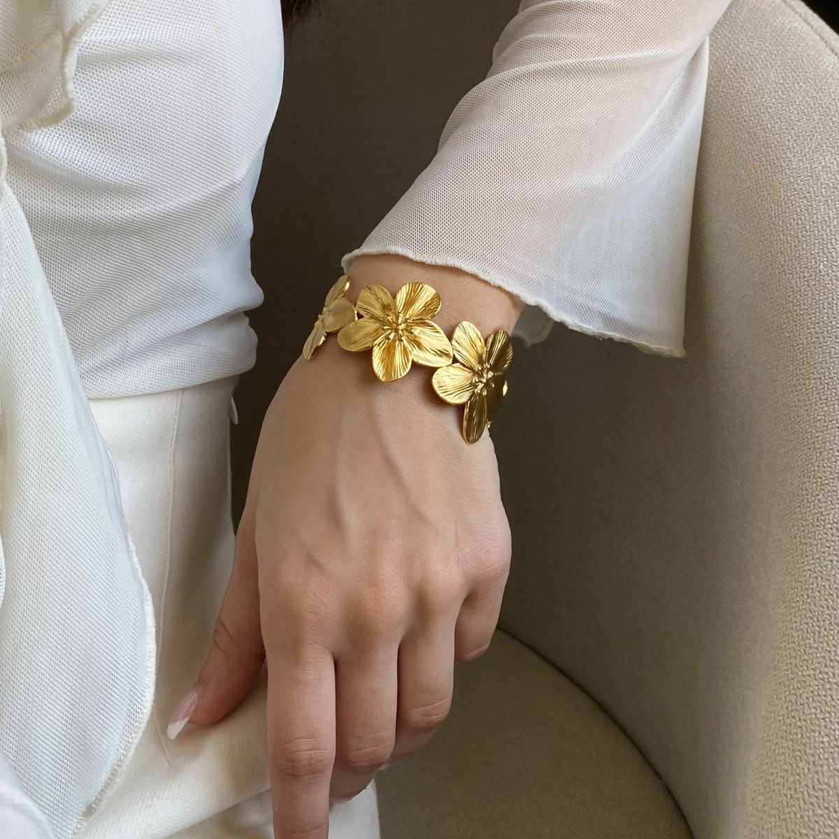 Flower Handcuff | Bracelet