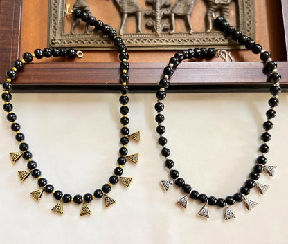 Beautiful Handmade Beads Necklace with Fillers – Elegant & Unique