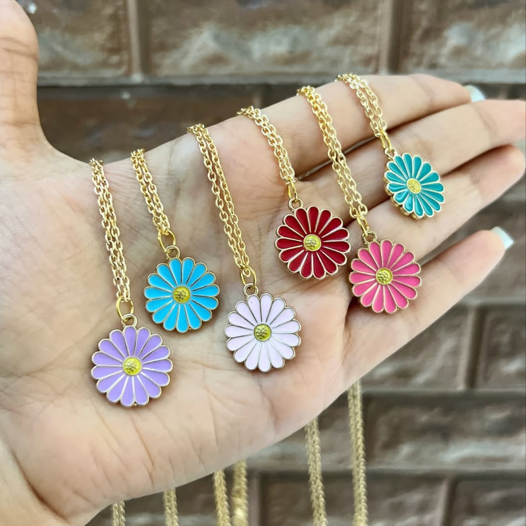 Daisy Flower Necklace