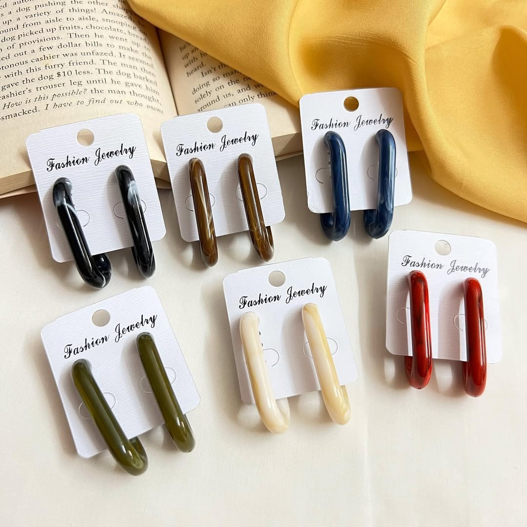 Contemporary Half Hoop Earrings – Chic & Minimal Elegance