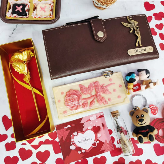 Celebrate Love All Week Long – Valentine’s Special Hamper For Her