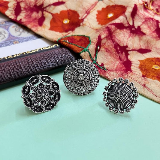 Oxidised Rings | Festive Edition