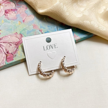 Small Minimal Hoop Earrings