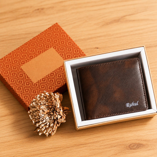 Premium Personalized Leather 3 Cash Slot Wallet – Sleek & Functional